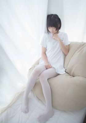 纯洁的轮舞曲在线观看